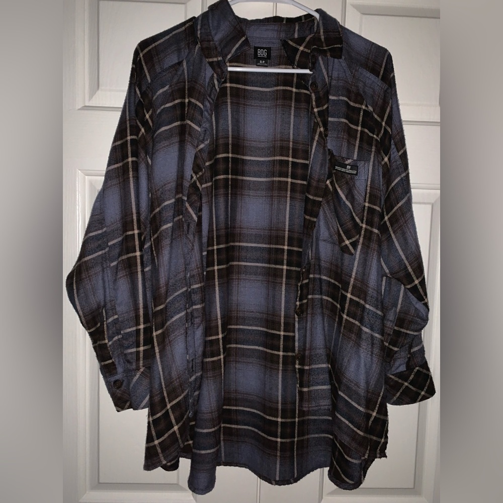 Urban Outfitters Flannel, used but good condition:)